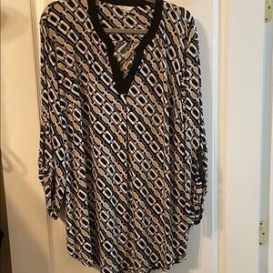 Elegant Black and Cream Women's Tunic Blouse
